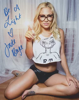 Jade Bryce autograph