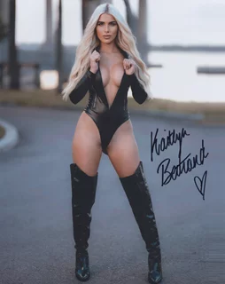 Kaitlyn Bertrand autograph