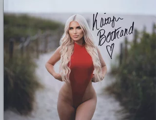 Kaitlyn Bertrand autograph