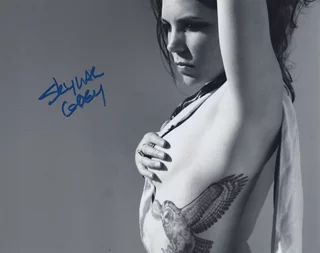 Skylar Grey autograph