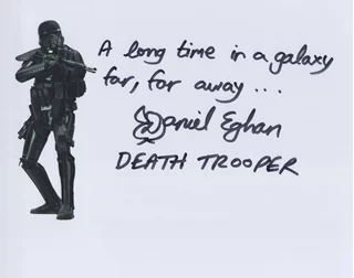 Daniel Eghan autograph