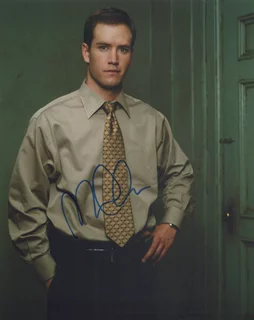 Mark Paul Gosselaar autograph