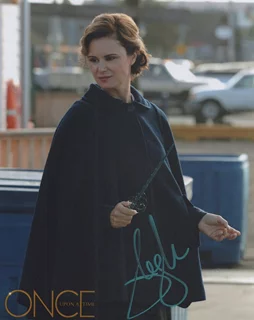 Keegan Connor Tracy autograph