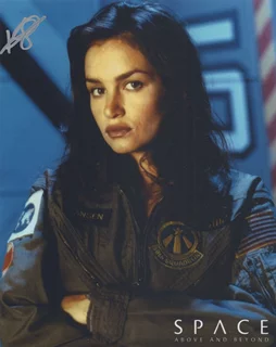 Kristen Cloke autograph