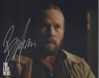 Brendan Fletcher autograph