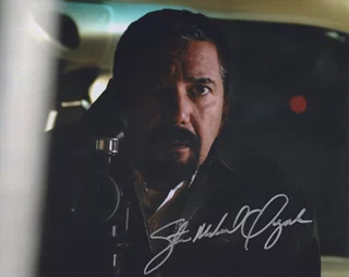Steven Michael Quezada autograph