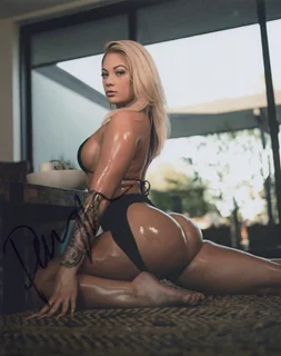 Payton Ashley autograph