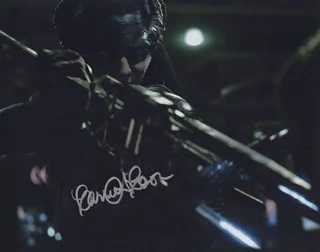 Carrie Coon autograph