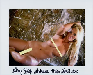 Amy Leigh Andrews autograph