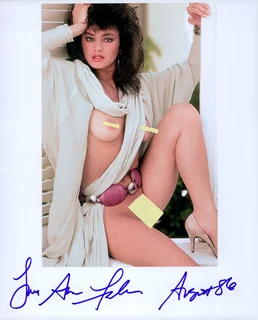 Ava Fabian autograph