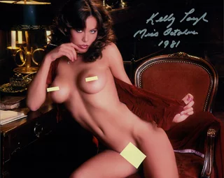 Kelly Tough autograph
