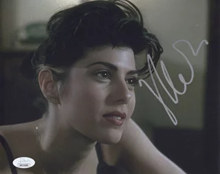 Marisa Tomei autograph
