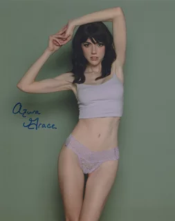 Azura Grace autograph