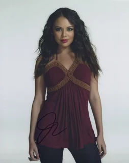 Janel Parrish autograph