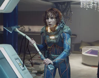 Noomi Rapace autograph