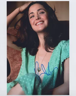 Rose Byrne autograph