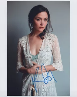 Rose Byrne autograph