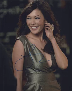 Lindsay Price autograph