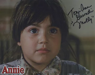 Toni Ann Gisondi autograph