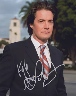 Kyle MacLachlan autograph