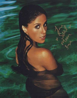 Soleil Moon Frye autograph