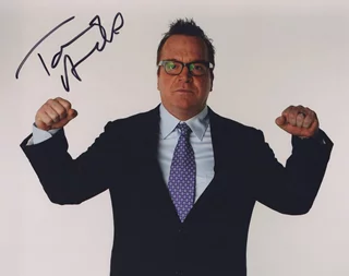 Tom Arnold autograph