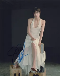 Selma Blair autograph
