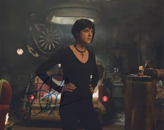 Selma Blair autograph