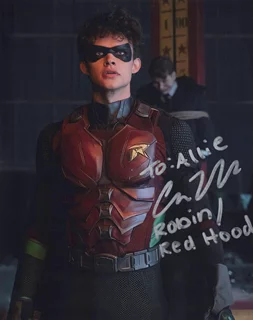 Curran Walters autograph