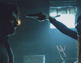 Alvaro Morte autograph