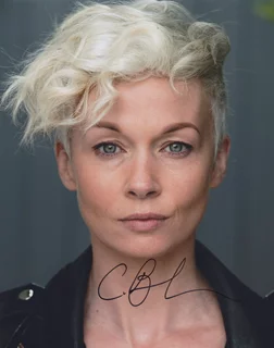 Carolyn Bracken autograph