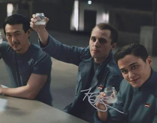 Katy O'Brian autograph