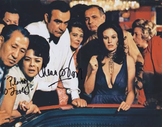 Lana Wood autograph