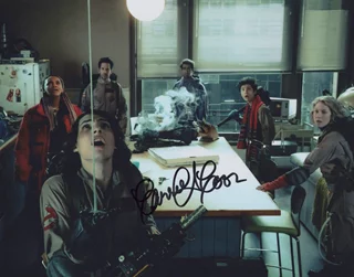 Carrie Coon autograph