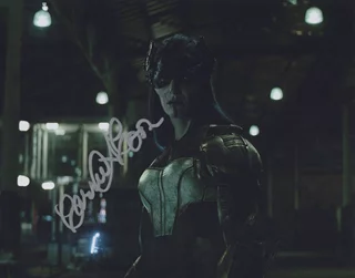 Carrie Coon autograph