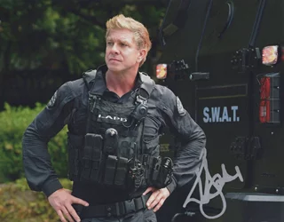 Kenneth Johnson autograph