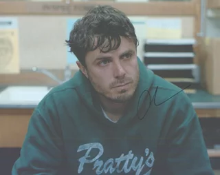 Casey Affleck autograph