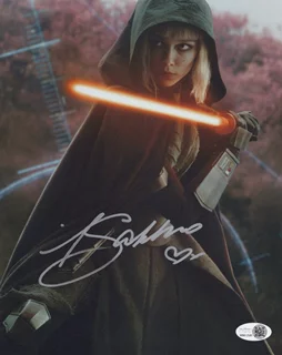 Ivanna Sakhno autograph