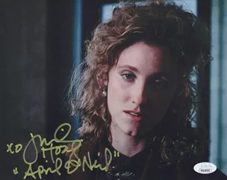 Judith Hoag autograph