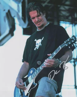 Dan Donegan autograph