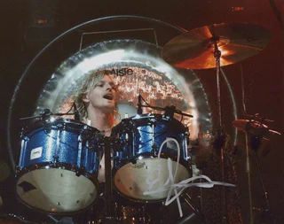 Eric Kretz autograph