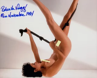Roberta Vasquez autograph