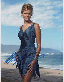 Maggie Grace autograph
