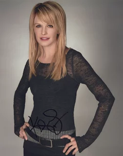 Kathryn Morris autograph