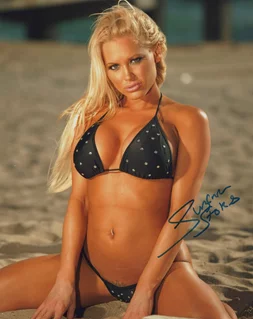 Suzanne Stokes autograph