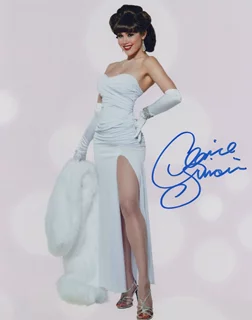 Claire Sinclair autograph