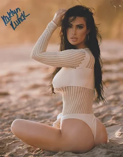 Katelyn Runck autograph