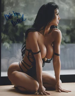 Katelyn Runck autograph