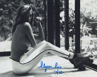 Alyssa Arce autograph