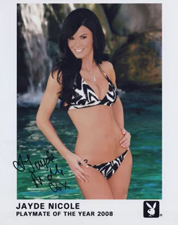 Jayde Nicole autograph